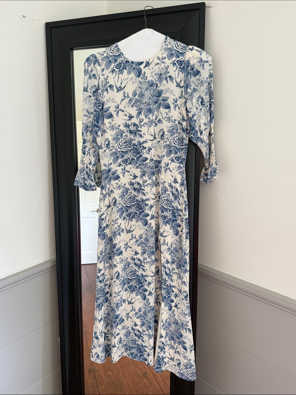 Reformation Carolena Dress Pompadour - Size 4 - Picture 1 of 8